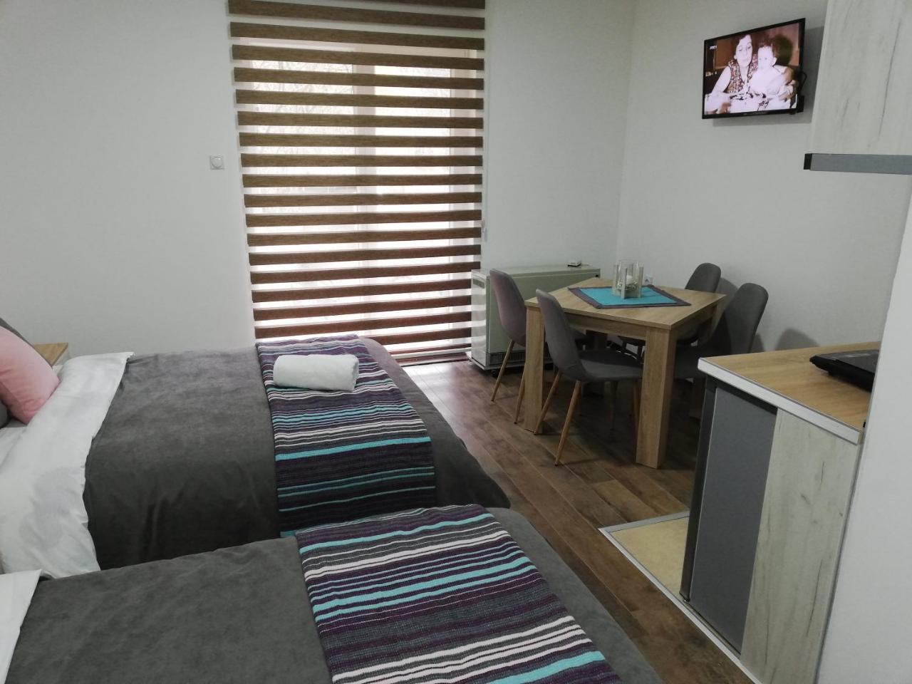 Vila Vrh Crni Vrh Luaran gambar