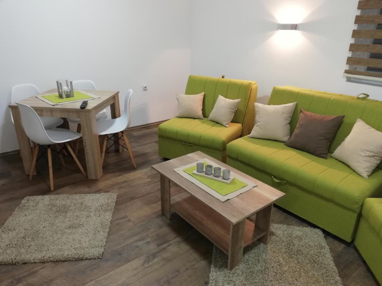Vila Vrh Crni Vrh Luaran gambar